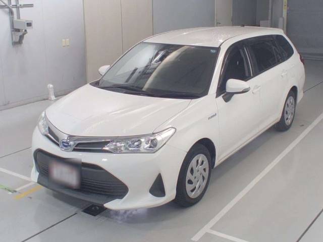 30052 TOYOTA COROLLA FIELDER NKE165G 2018 г. (CAA Chubu)